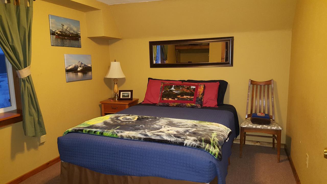 Kodiak Russian River Lodge Bagian luar foto